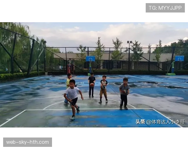 篮球比赛中非法身体接触的定义与判定标准